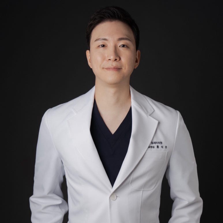 섬세이의원 홍석우 대표원장